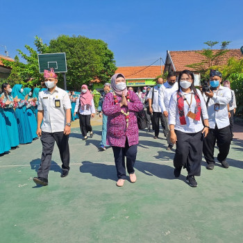 Verlap Sentra Pangan Jajanan / Kantin