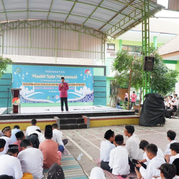 Peingatan Maulid Nabi