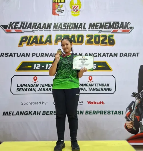 Raih Medali Emas Kejuaraan Nasional Menembak Piala PPAD 2026; Kinanti Ayu Budi Larasati Sang Bintang SPENSAGED
