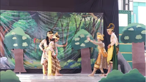 Wujud Nyata Pembelajaran Karakter, SMPN 1 Gedangan Gelar Sendratari Akbar "Maheswara Adiluhung"