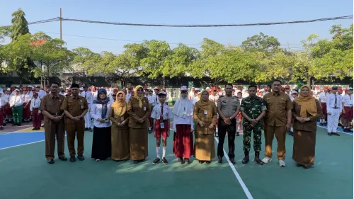 MPLS Ramah Anak di SMPN 1 Gedangan