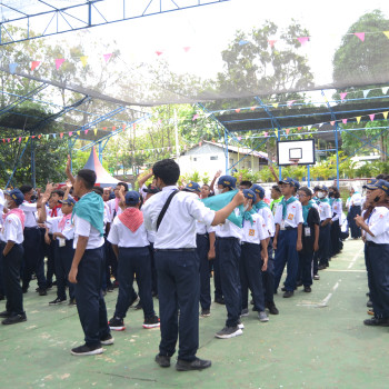 OUTDOOR LEARNING KELAS 7