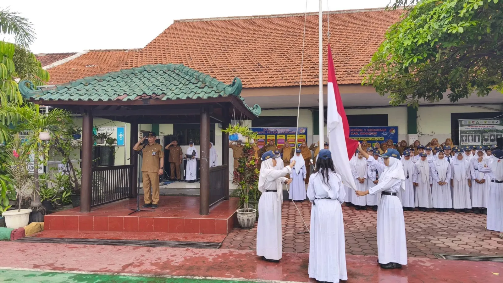 UPACARA BENDERA 5 JANUARI 2026